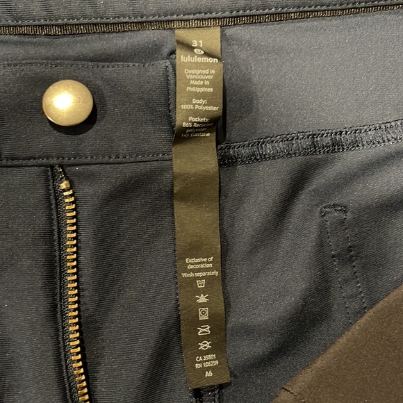 Lululemon ABC Pant - Picture 2 of 5